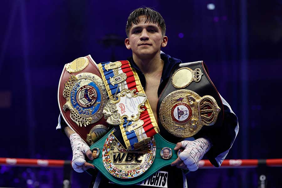 世界スーパーフライ級3団体王座統一に成功したジェシー・ロドリゲス【写真:ロイター】