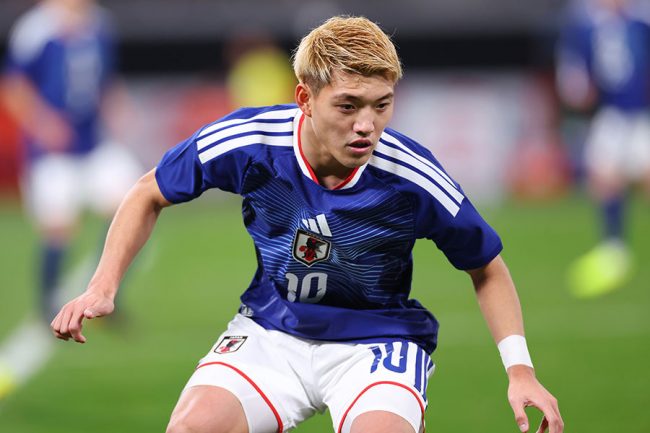 W杯抽選会、日本代表10番がまさかの反応 「かっこよすぎやろ」「いや