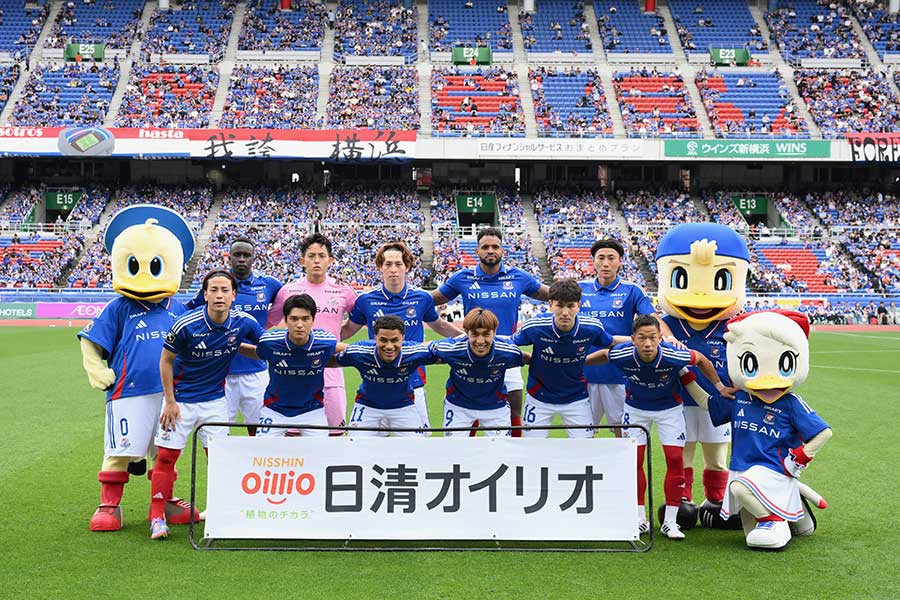 日清オイリオによる横浜F・マリノス冠試合【写真:(C)1992 Y.MARINOS】