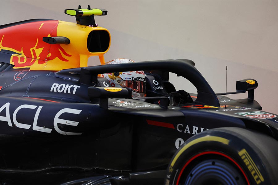 今季最終戦アブダビGPに出場している角田裕毅【写真：ロイター】