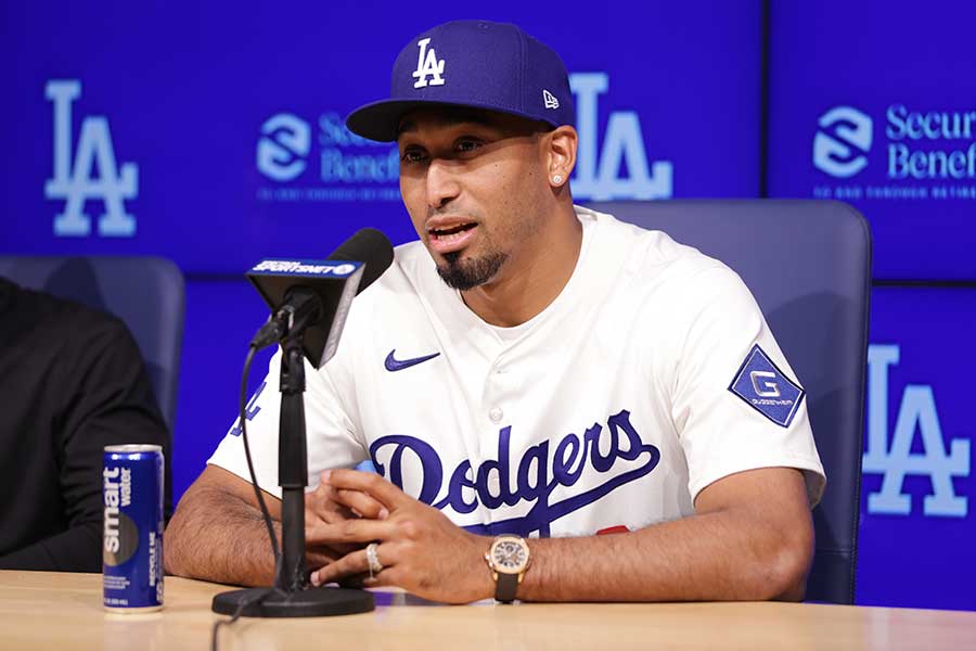 ドジャースと契約を交わしたエドウィン・ディアス【写真:AP/アフロ】