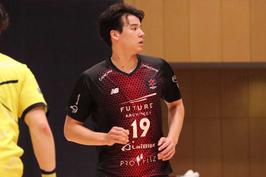 アルバモス大阪高石戦に出場したジークスター東京の中沖仁希太【写真:横田美咲】