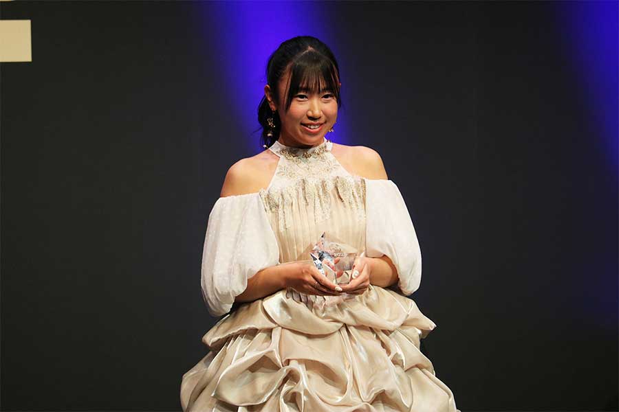 JLPGAアワードに登壇した菅沼菜々【写真:柳田通斉】