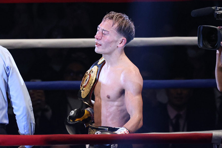 WBA世界バンタム級団体内王座統一戦で判定勝ちした堤聖也【写真:山口比佐夫】