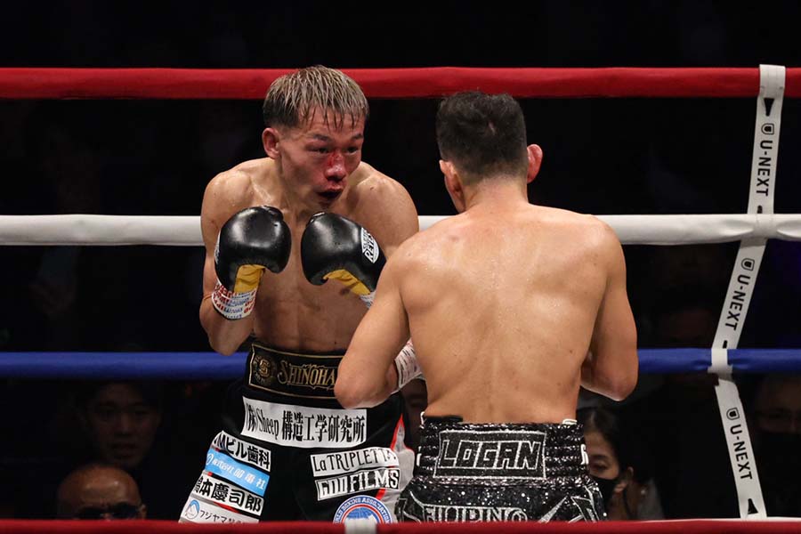 WBA世界バンタム級団体内王座統一戦で判定勝ちした堤聖也【写真:山口比佐夫】