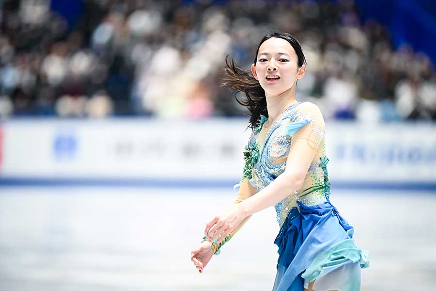 女子ショートプログラムで演技する大庭雅【写真：中戸川知世】