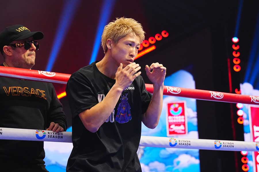 公開練習を行った井上尚弥【写真：荒川祐史】