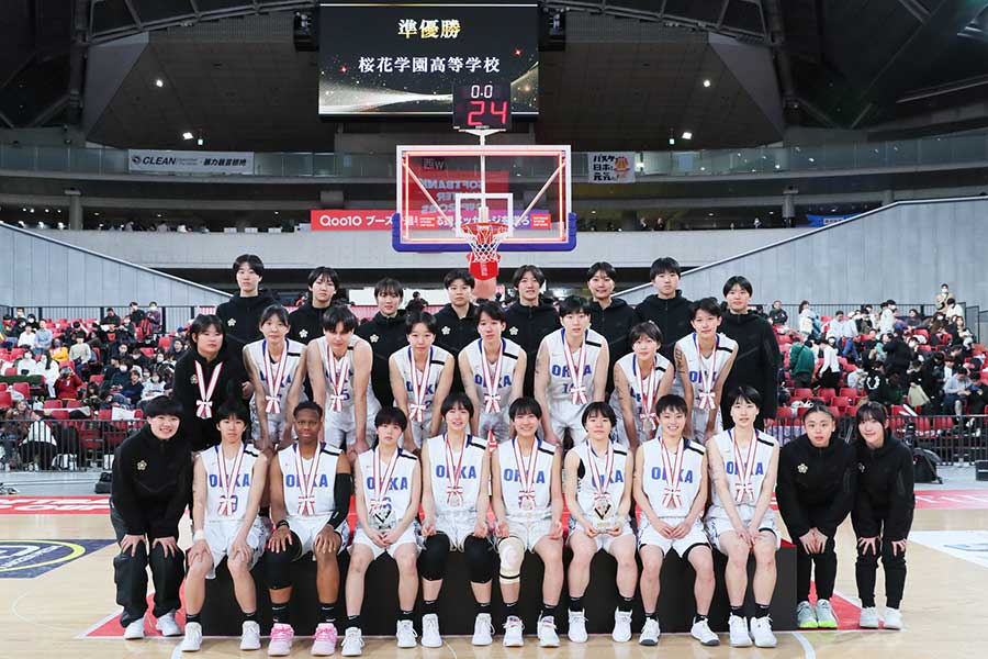 準優勝した桜花学園【（C）SoftBank ウインターカップ2025」