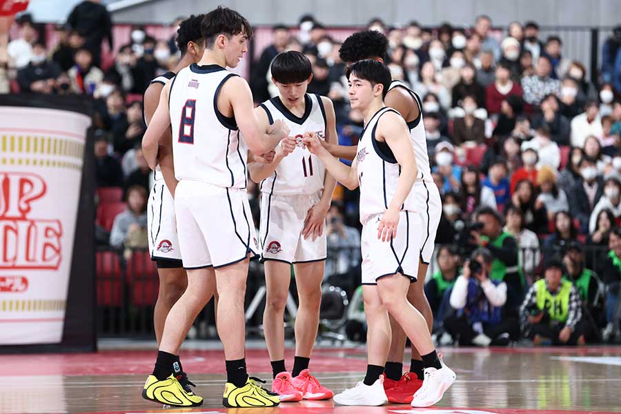 福岡大大濠が史上7校目となる連覇を達成【（C）SoftBank ウインターカップ2025】