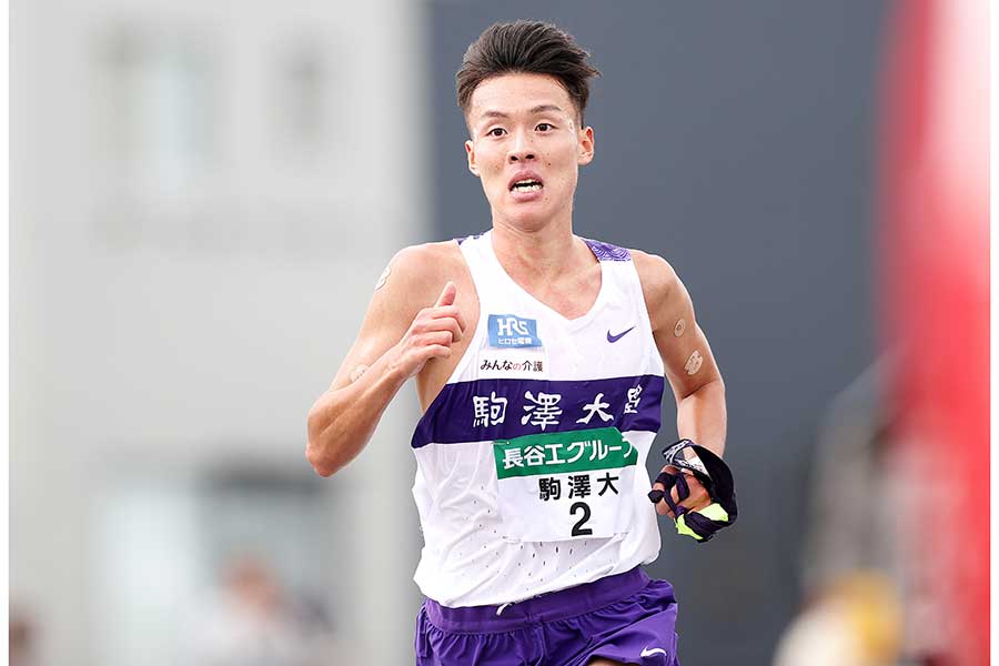 駒澤大の佐藤圭汰は補欠【写真：SportsPressJP/アフロ】