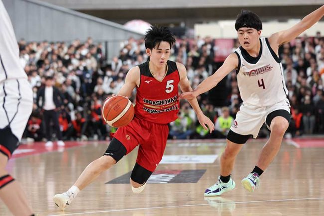 米国に挑戦する高校バスケの超有望株 準V東山の指揮官が「理想のガード