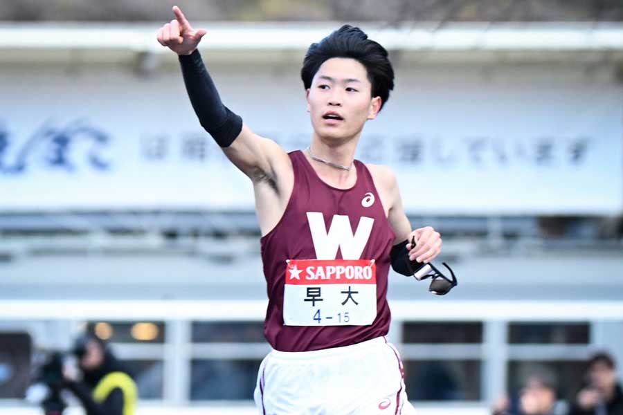 4区で区間記録まで1秒に迫った早稲田大・鈴木琉胤【写真：中戸川知世】