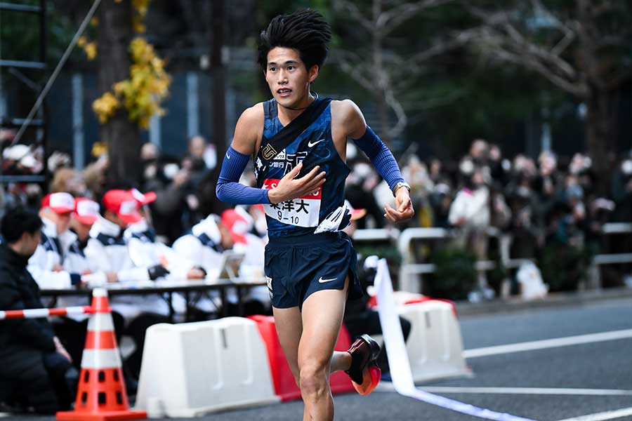 アンカーを務めた東洋大・薄根大河【写真：中戸川知世】