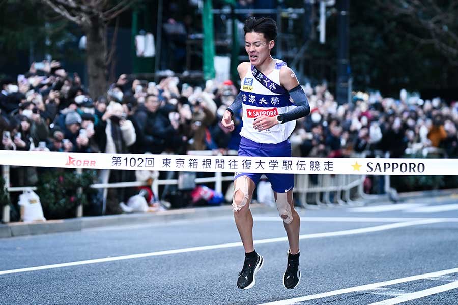 区間新記録をマークした駒澤大・佐藤圭汰【写真：中戸川知世】