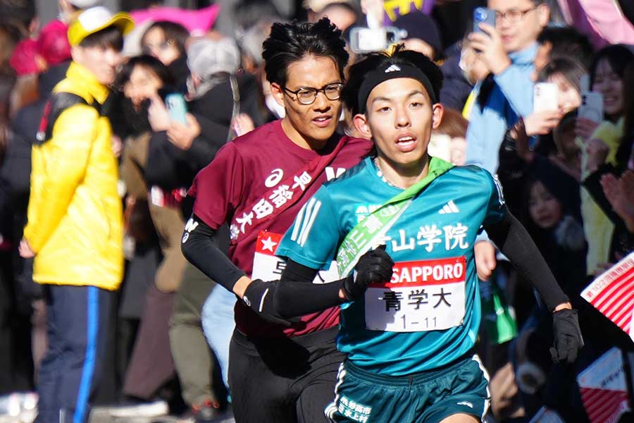 残り2キロで黒田朝日(手前)に逆転を許した工藤慎作【写真:産経新聞社】