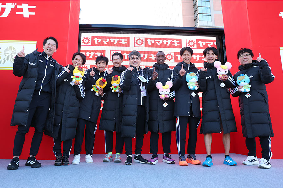 ニューイヤー駅伝を大会新記録で優勝したGMO【写真:長田洋平/アフロスポーツ】