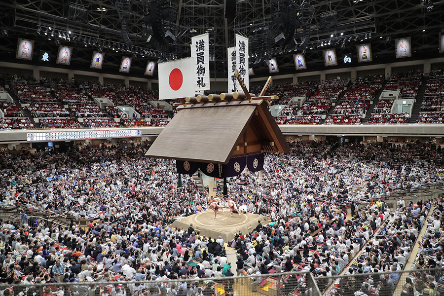 大相撲初場所のテレビ中継で大物俳優の姿が話題となった（画像はイメージ）【写真：スポーツ報知/アフロ】