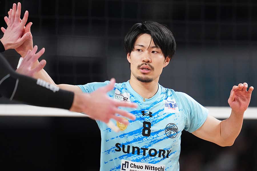 ウルフドッグス名古屋戦に出場したサントリーの関田誠大【写真：アフロスポーツ】