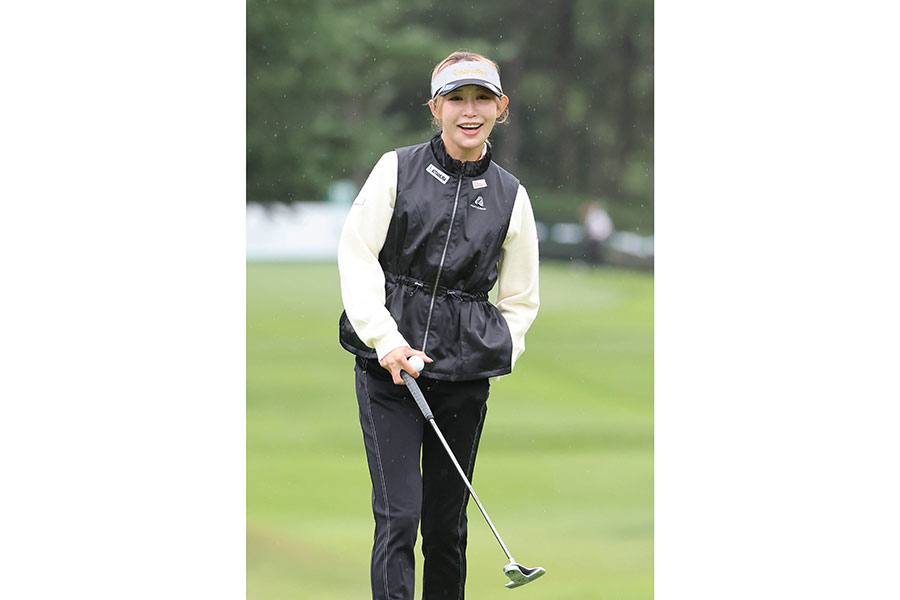 女子ゴルフの金田久美子【写真：スポーツ報知/アフロ】