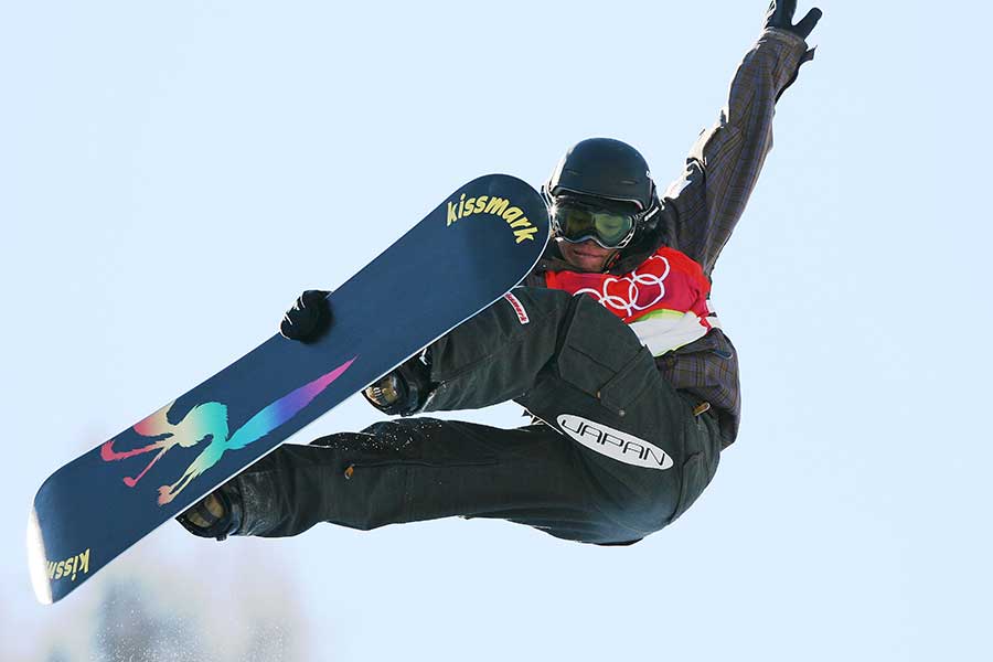 2006年トリノ五輪スノーボード男子ハーフパイプ日本代表の成田童夢氏【写真:青木紘二/アフロスポーツ】