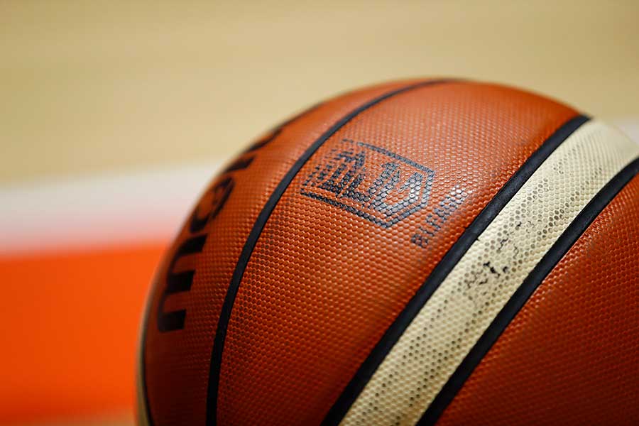 Bリーグに思わぬ大物が来場【写真：アフロ】