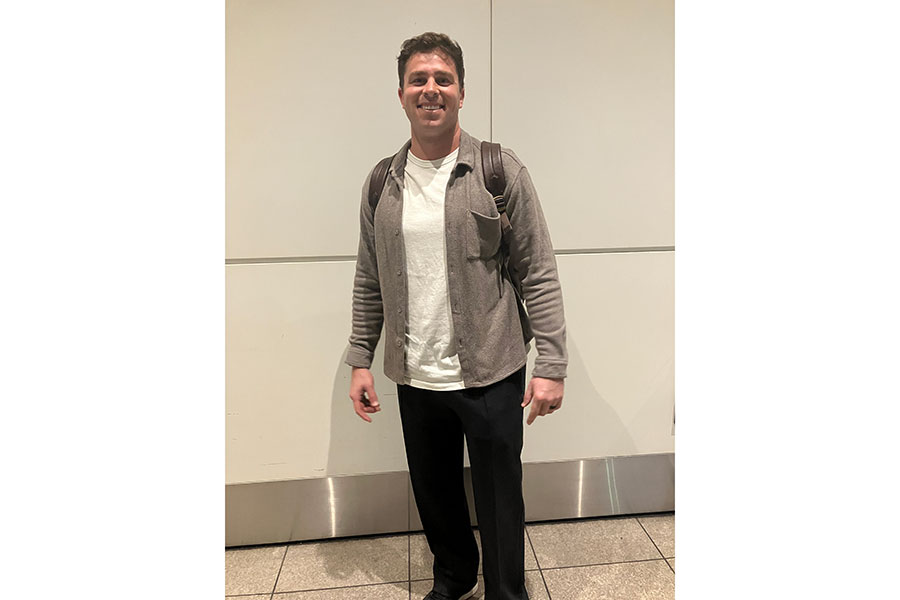 来日したロッテ・ロング【写真:球団提供】