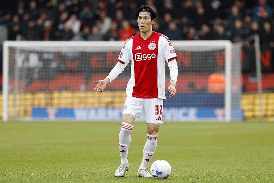 エクセルシオール戦に途中出場したアヤックスの冨安健洋【写真：ANP Photo/アフロ】