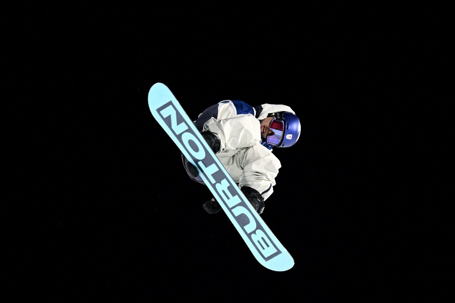 スノーボード男子ビッグエア予選に臨んだ荻原大翔【写真：ロイター】