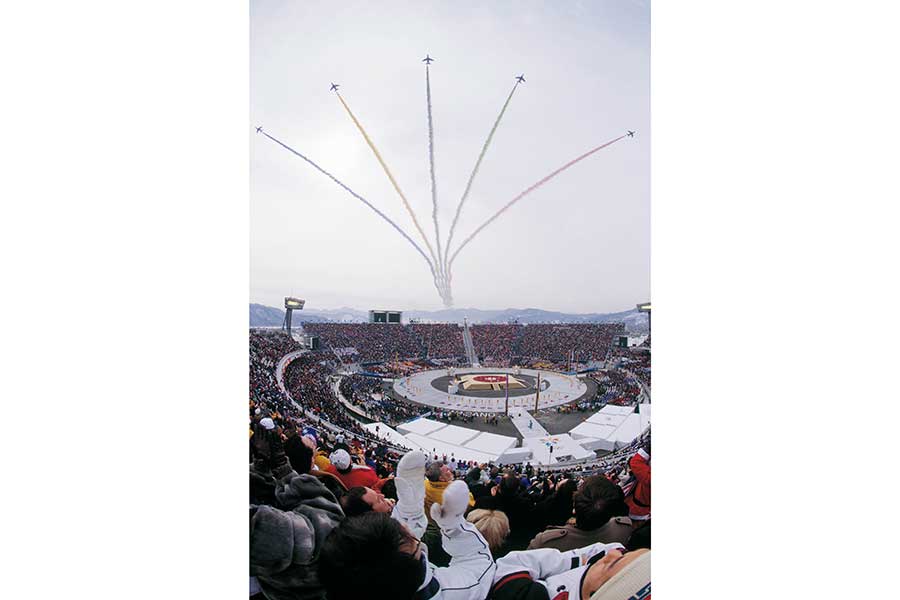 1998年に開催された長野大会の開会式【写真：北川外志廣/アフロスポーツ】
