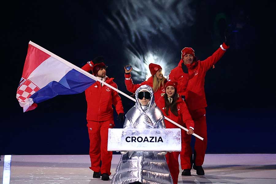 ミラノ・コルティナ五輪の開会式に登場したクロアチア代表【写真：ロイター】