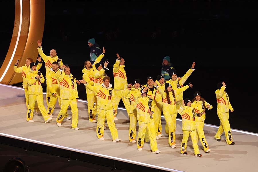 五輪開会式でスタジアムに入場するベルギー【写真：ロイター】