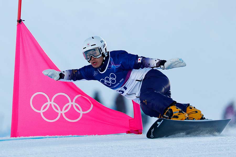 スノーボード男子パラレル大回転に出場した斯波正樹【写真：ロイター】
