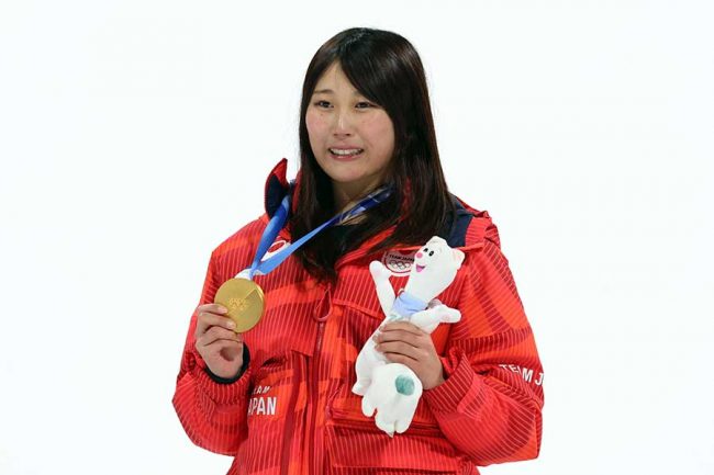 スノボ村瀬心椛、金メダルに涙「現実じゃない、夢じゃないか」 ラスト