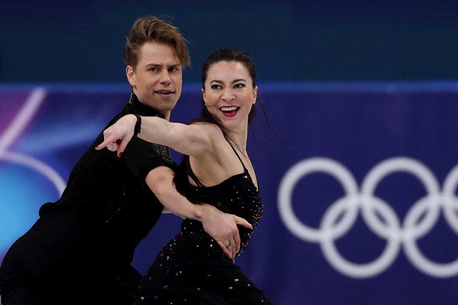 フィギュアのアイスダンス・リズムダンスに出場したアリソン・リード（右）【写真：ロイター】
