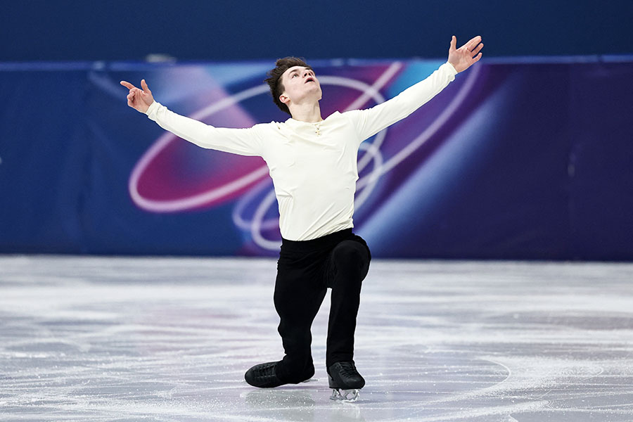 フィギュアスケート男子ショートプログラムに出場したマキシム・ナウモフ【写真：ロイター】