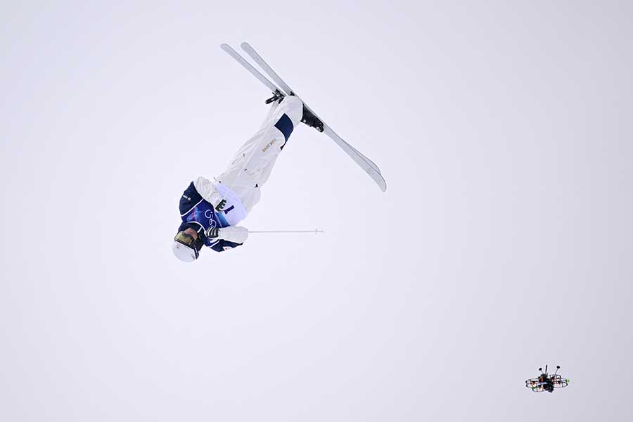 フリースタイルスキーの男子モーグルに出場した堀島行真【写真：ロイター】