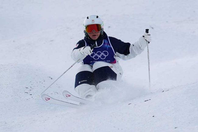 同点なのに4位…無念のモーグル日本女子に上村愛子からこぼれた言葉が