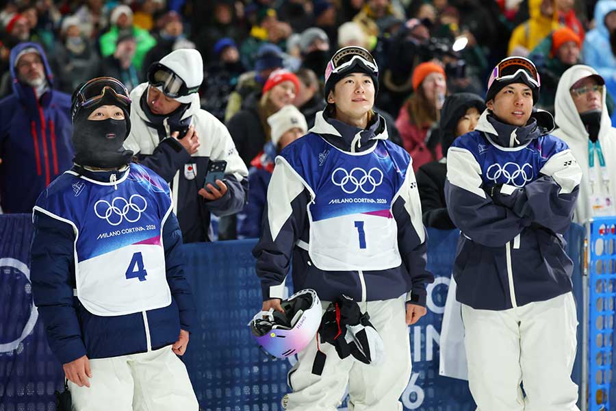 予選に出場した日本代表の平野歩夢、戸塚優斗、平野流佳（左から）【写真：森田直樹/アフロスポーツ】