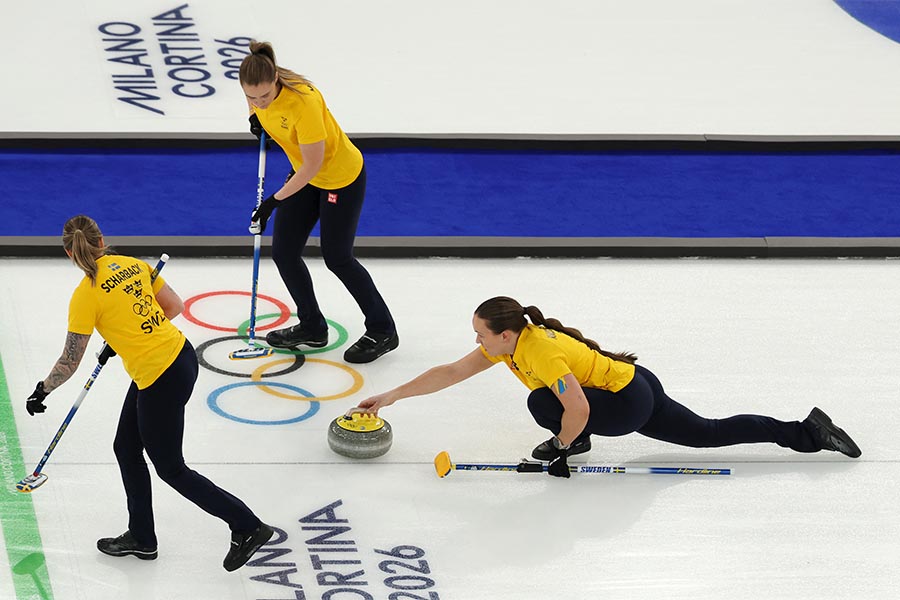 カーリング女子1次リーグで日本に勝利したスウェーデン代表【写真：ロイター】