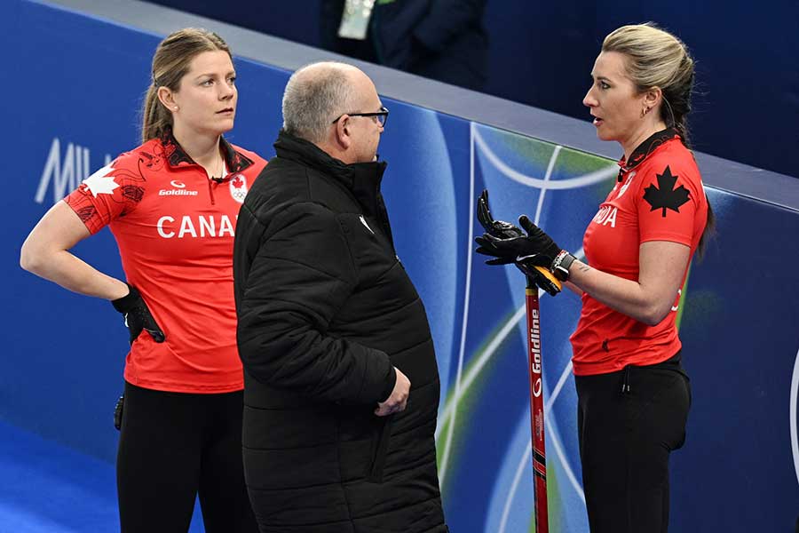 女子カーリング1次リーグでカナダは延長戦の末、スイスに敗戦【写真：ロイター】