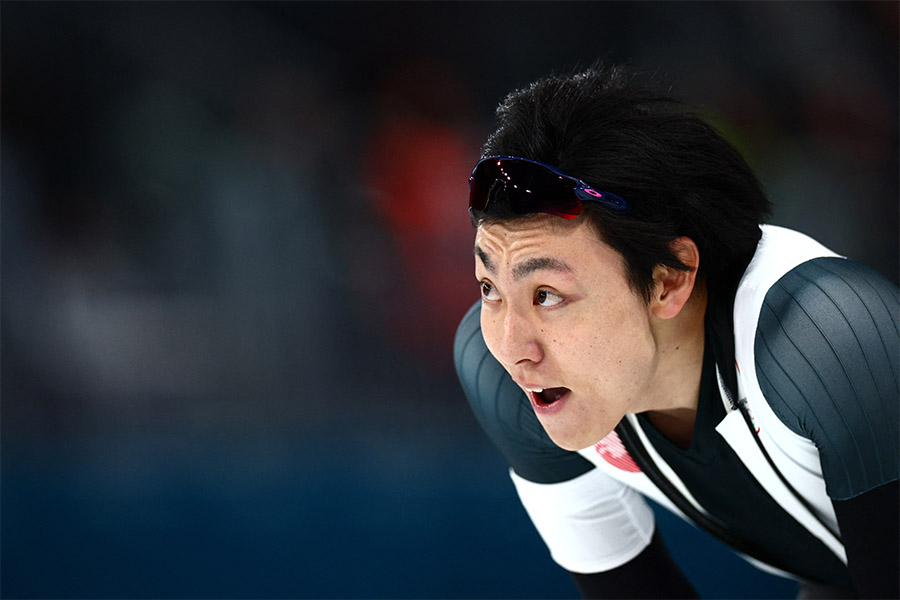 スピードスケート男子500メートルで6位入賞を果たした新濱立也【写真：ロイター】