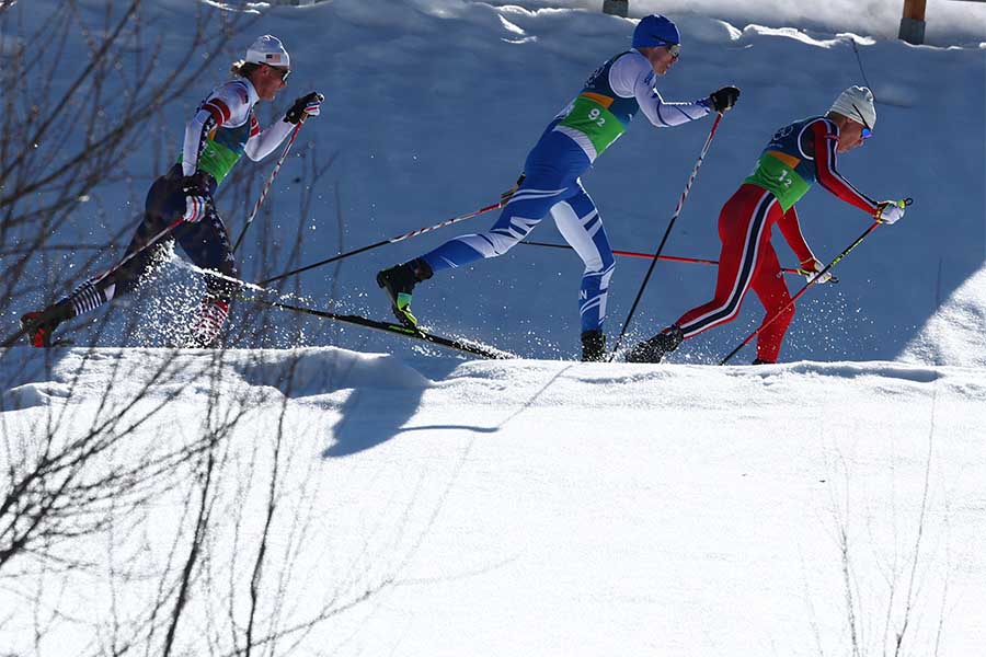 クロスカントリー男子リレーの光景に視聴者も仰天【写真：ロイター】