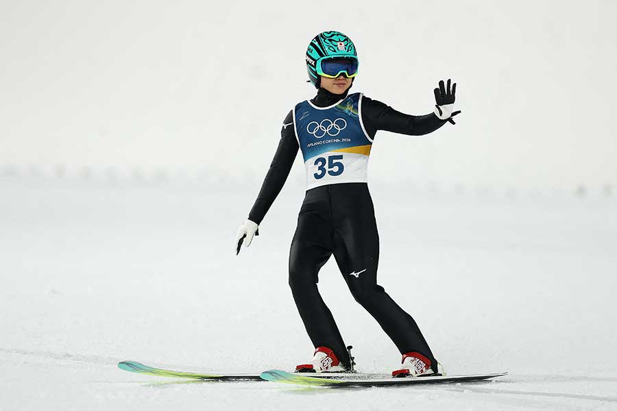 ジャンプ女子個人ラージヒルで14位に終わった伊藤有希【写真:ロイター】