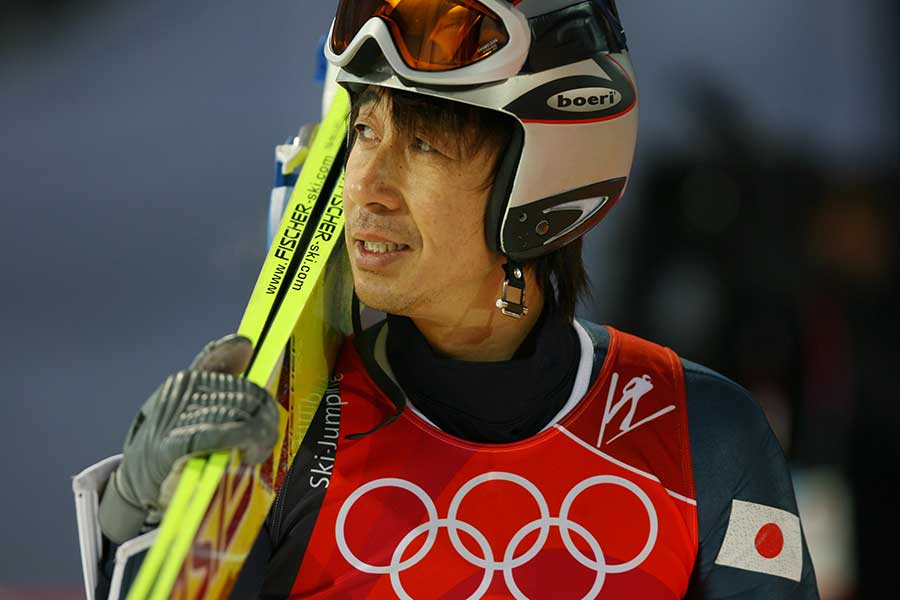 トリノ五輪ノーマルヒル個人でまさかの失格となった原田雅彦【写真:築田純/アフロスポーツ】