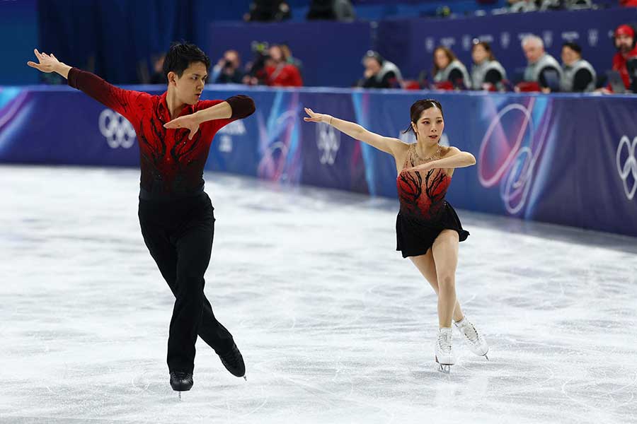 フィギュアスケート・ペアのSPで5位発進となった三浦璃来・木原龍一組【写真:ロイター】