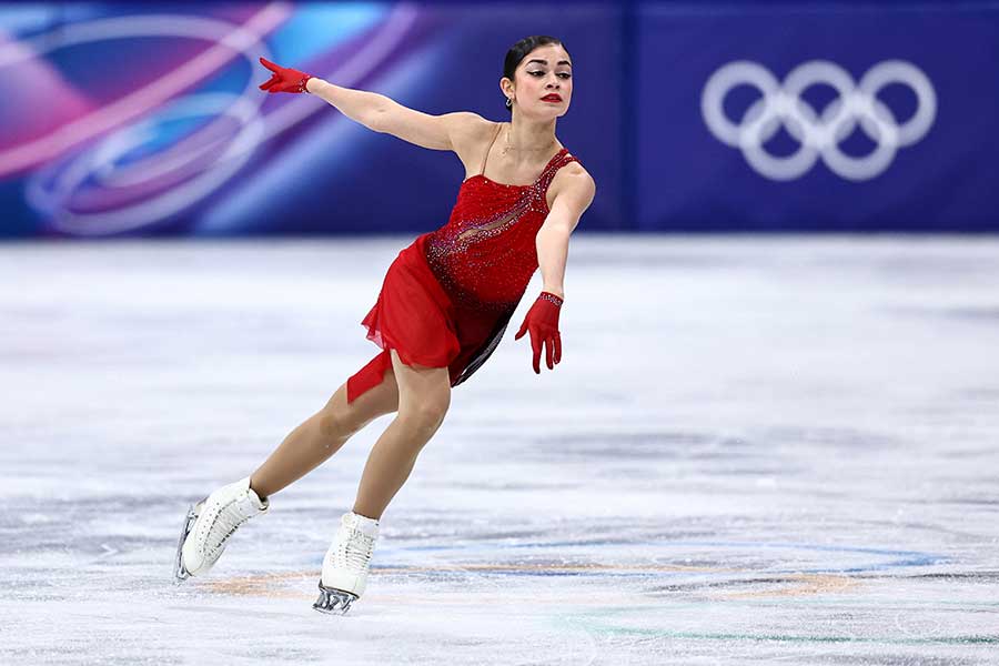 フリーの演技に臨んだアデリア・ペトロシアン【写真：ロイター】