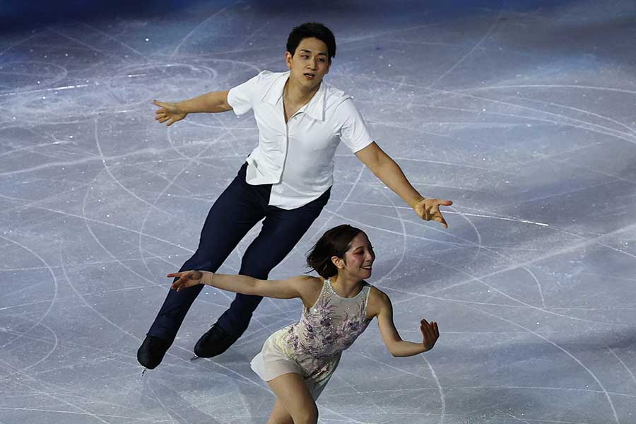 三浦璃来さん(手前)と木原龍一さん【写真:ロイター】