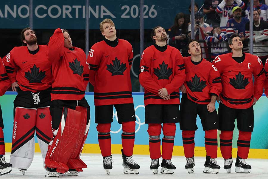 男子アイスホッケーで銀メダルとなったカナダ代表【写真：ロイター】