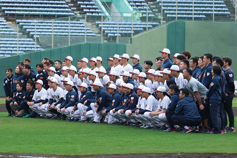 WBCの中継のゲスト出演者が発表され、ファンから驚きの声が上がった【写真：小林靖】