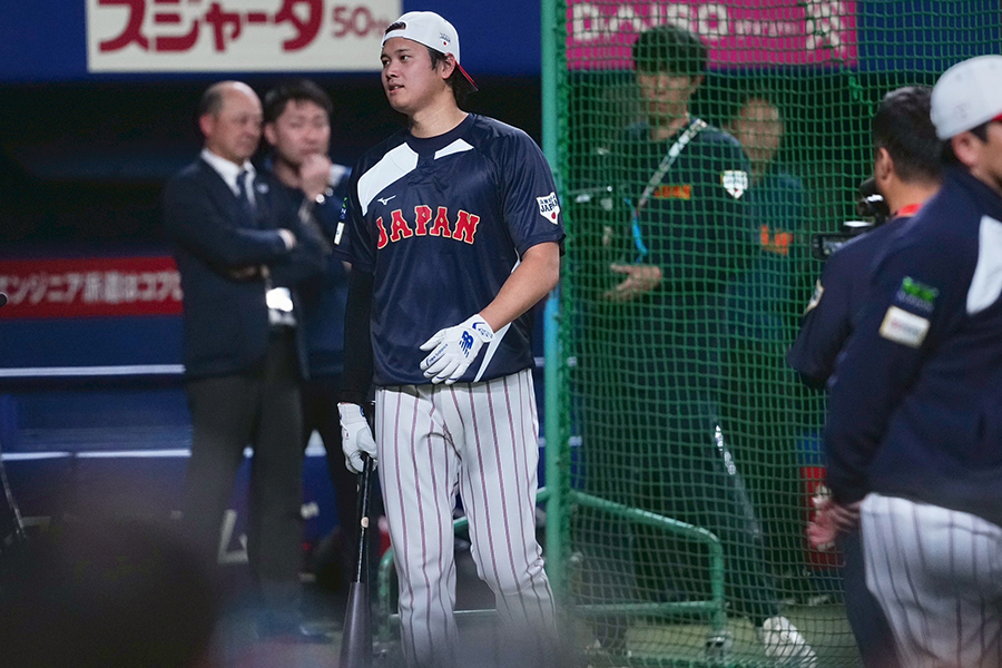 バンテリンDで打撃練習を行った大谷翔平【写真：加治屋友輝】